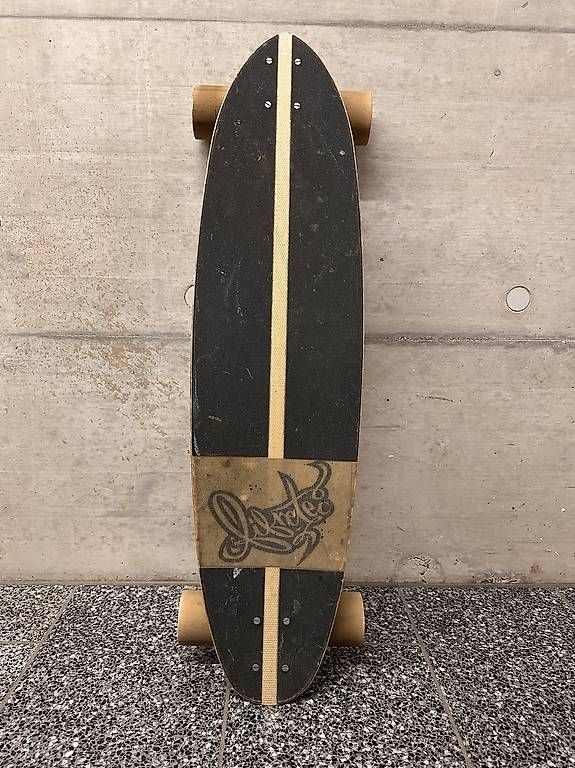 Skateboards: Longboard – Usato da Schwerzenbach venduto da ghettojutee 1