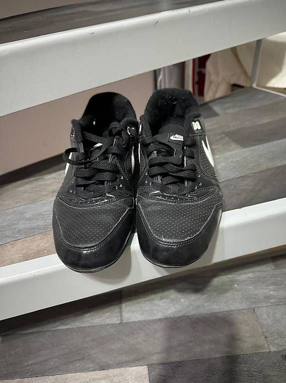 Nike Scarpe da uomo: Nike Schuhe Gr.42 neu – Usato da Baar venduto da Vili7 1