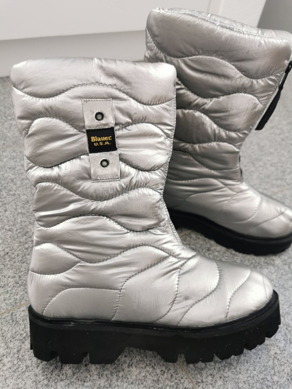 Scarpe da donna: Blauer Plateau Boots – Usato da Einsiedeln venduto da Cla_9z66