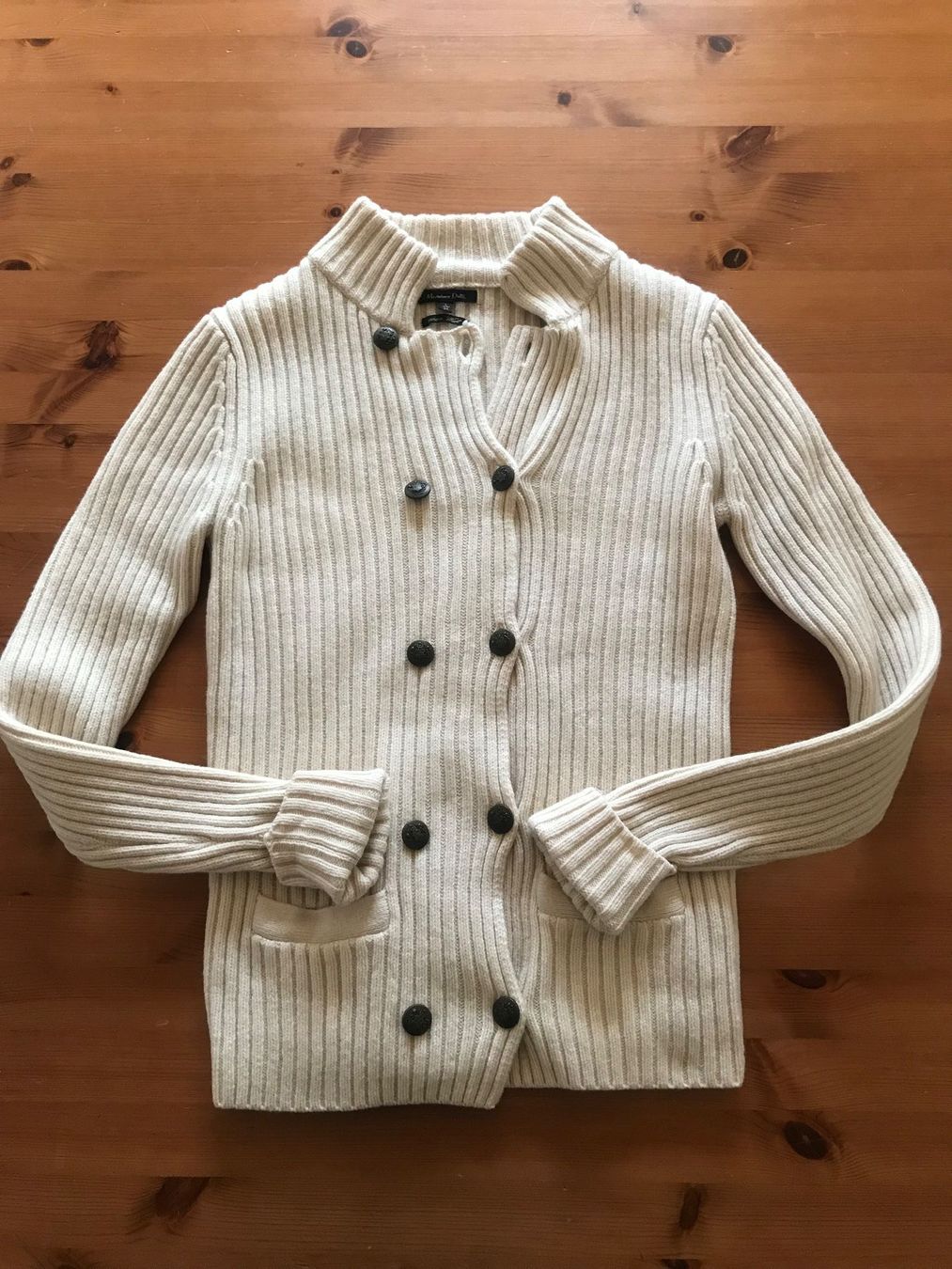Massimo Dutti Giacche: Massimo Dutti: Cardigan/ Strickjacke/ Cardigan – Usato da Fribourg venduto da SD1910