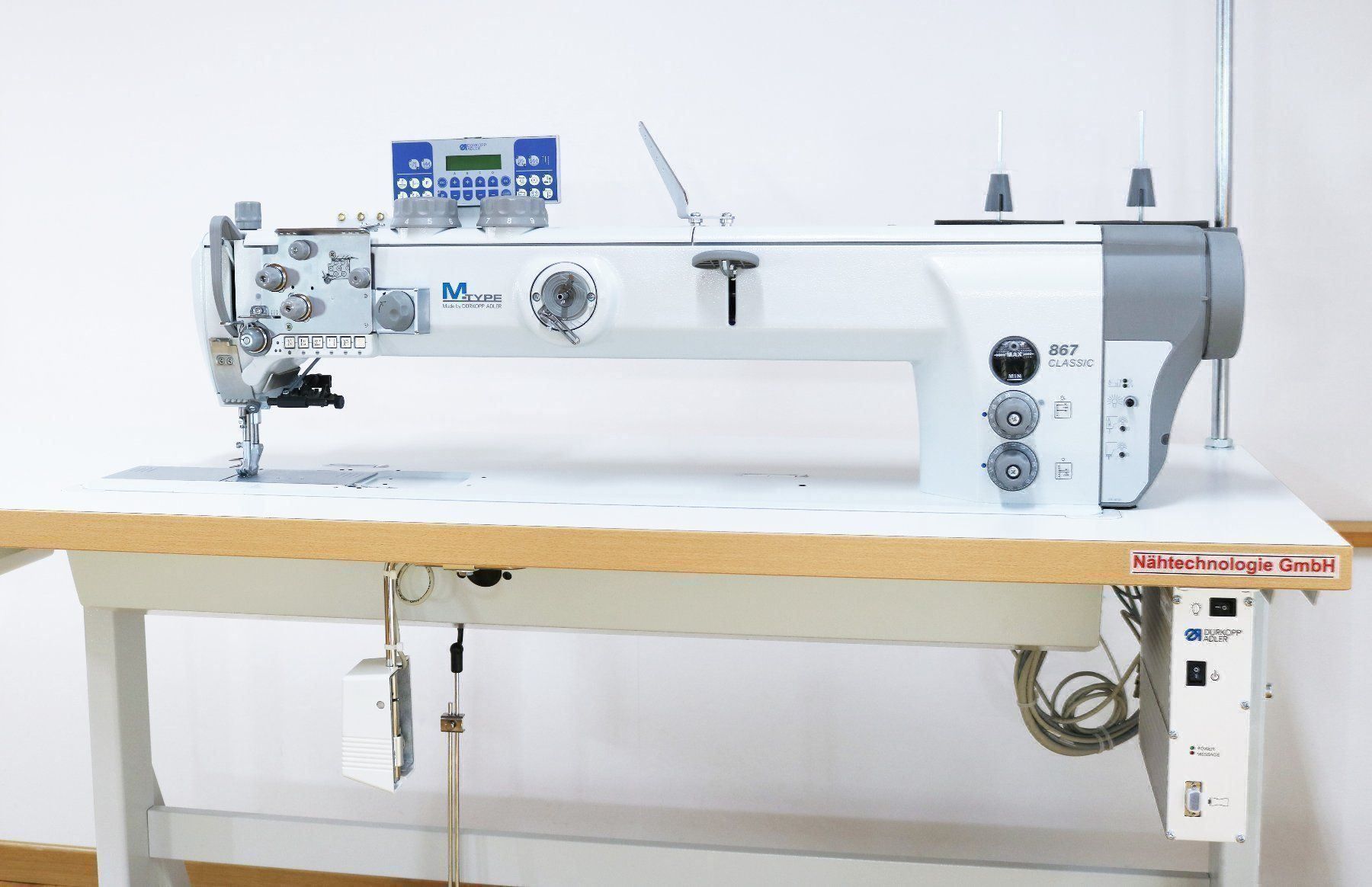 Dürkopp Macchine da cucire: Neue Langarm Industrienähmaschine DA 867 – Nuovo e nell'imballaggio originale da Rehetobel venduto da dani034 2