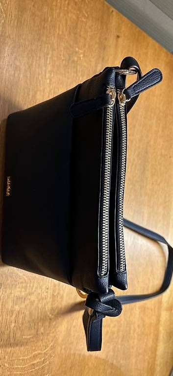 Borse da donna: Handtasche  – Usato da Pfungen venduto da fro_ppm6 2