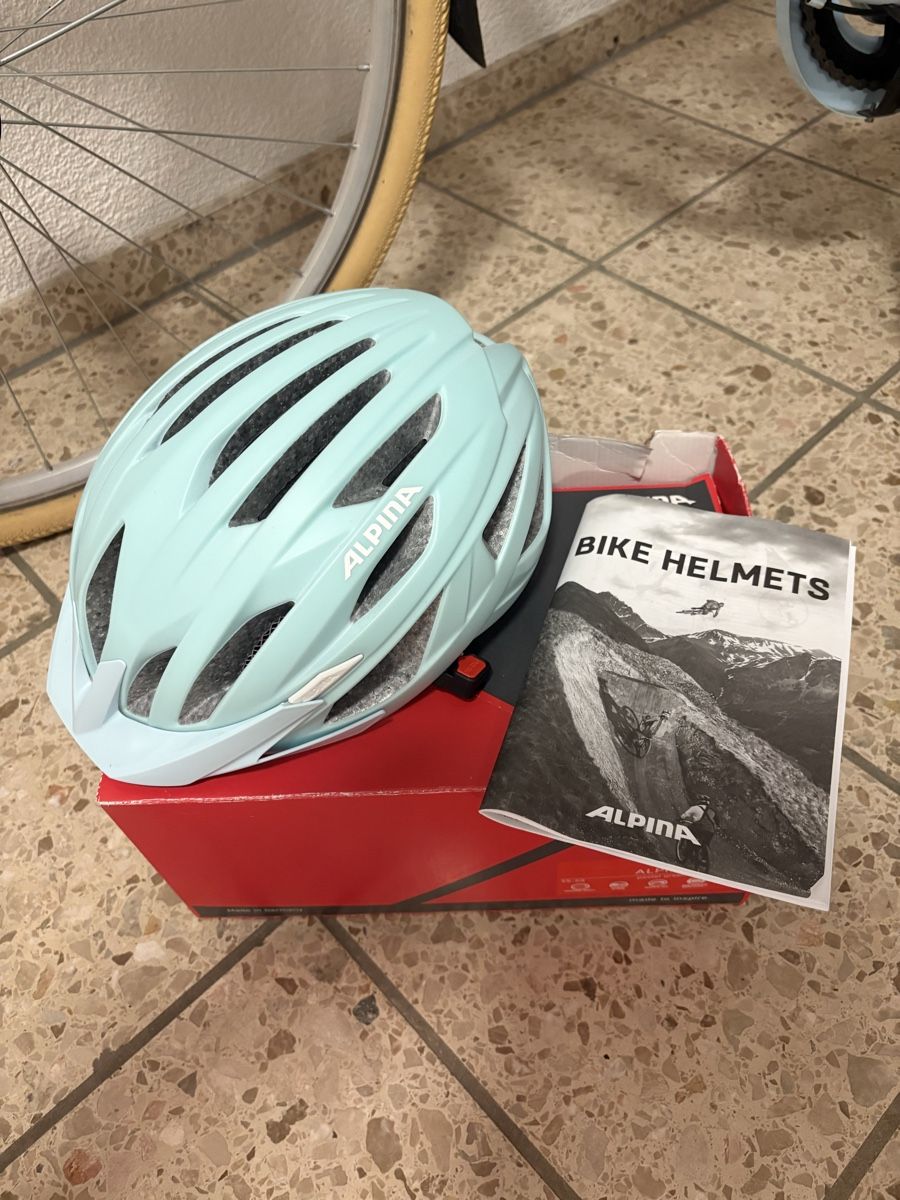 Biciclette: Damenvelo hellblau mit passendem Helm neuwertig – Usato da Bassersdorf venduto da Shoppingkatze19 3