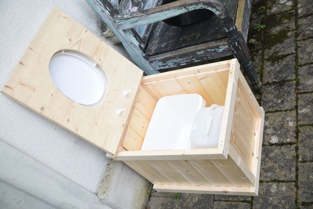 Komposttoilette / Trockentoilette Fichtenholz (11kg) Kaufen auf Ricardo