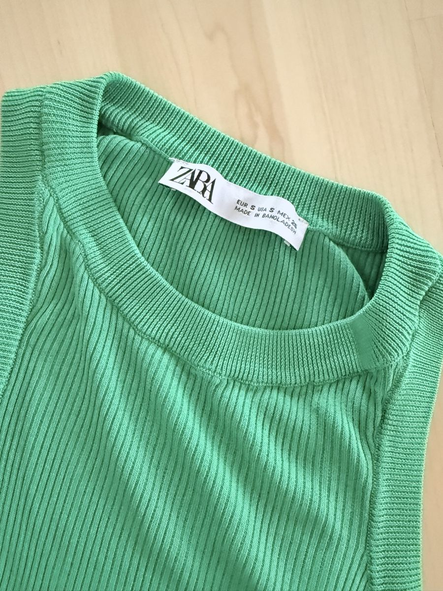 Top: Zara Top – Nuovo (secondo la descrizione) da Rheineck venduto da Princessaitaliana 1