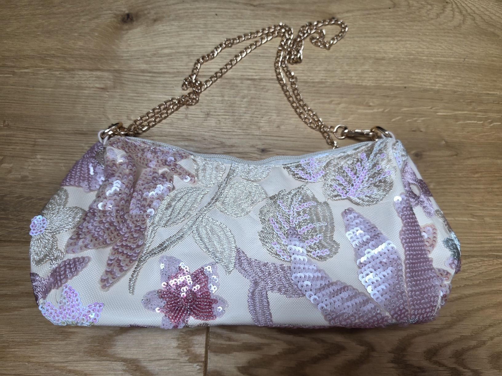 Sacs femmes: Handtasche mit Applikationen – Neuf (Voir description) à Kefikon TG par Livline 1