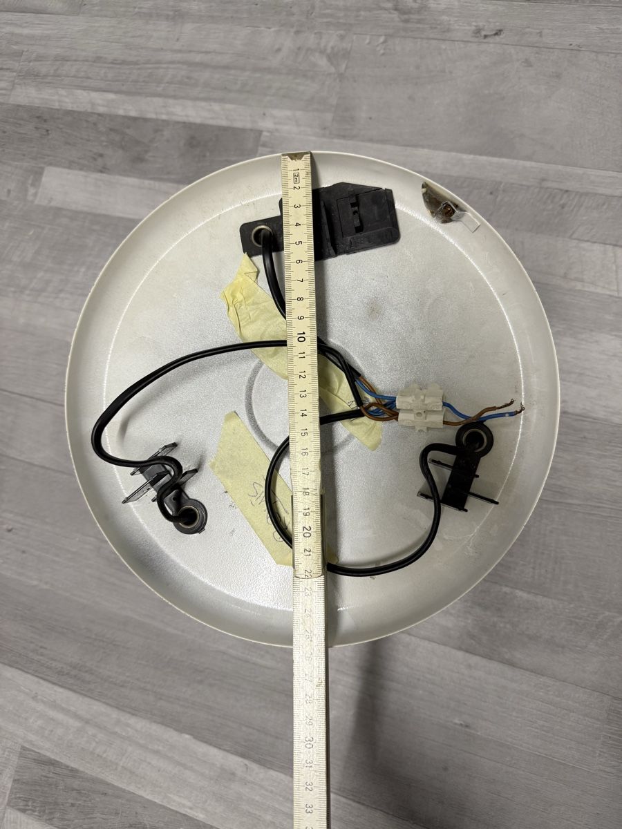 Kronleuchter & Deckenlampen: Vintage Deckenlampe mit 3 Strahlern – Gebraucht aus Volketswil von cinicini 5