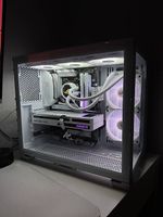 PC gamer configuration full white