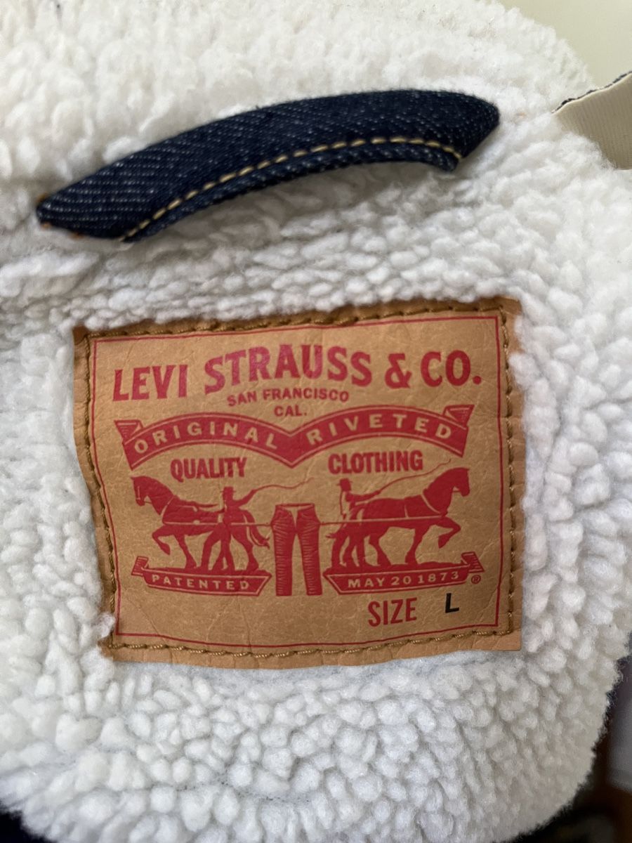 Levi's Giacche: Levi's Strauss Jacke mit Futter, Grösse L – Usato da Einsiedeln venduto da manuelkaelin 2