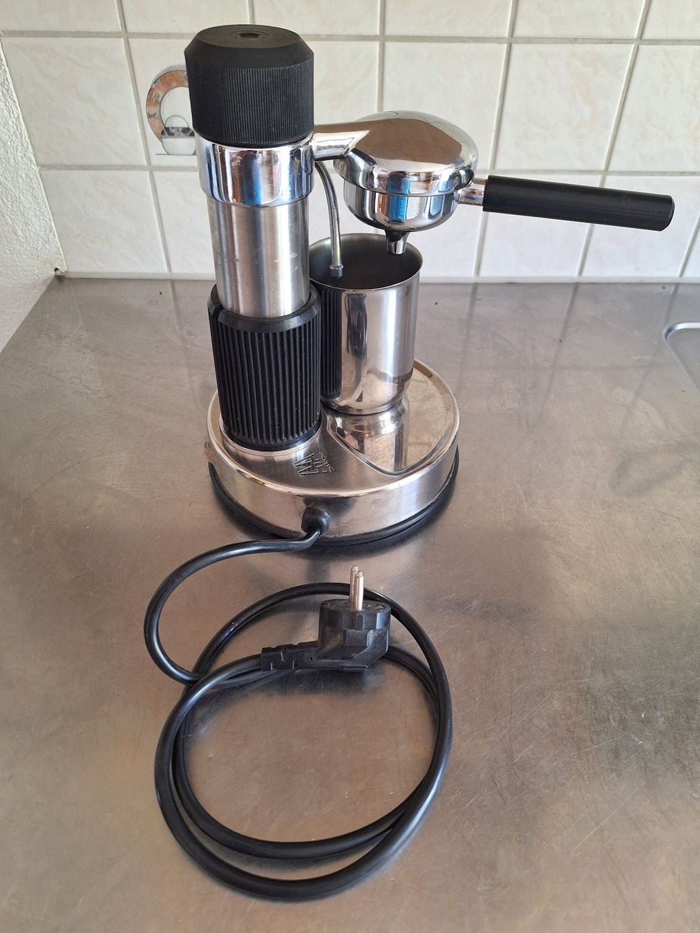 Macchine per caffè & Macchine per espresso: AMA, Mailand Espressomaschine – Usato da Flerden venduto da Brockengespenst 1