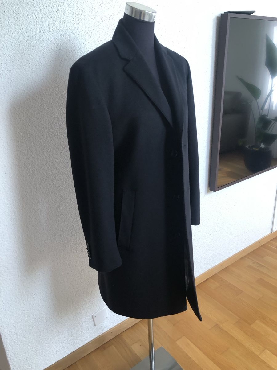 Hugo Boss Mäntel: Hugo Boss Mantel (Kaschmir) – Gebraucht aus Luzern von Clyde28