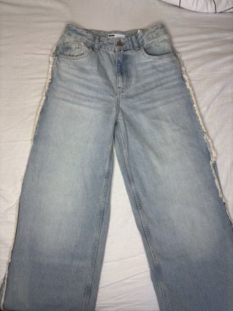 Bershka Jeans - Wide Leg, EU32, Light Wash Denim, Chic!