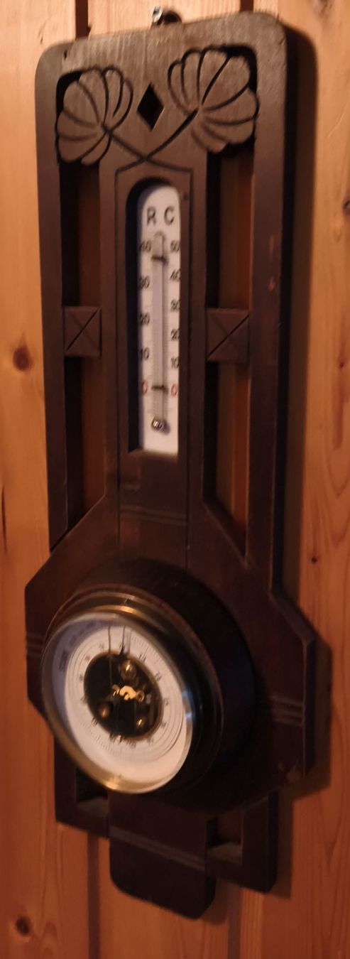 Altri elettrodomestici e apparecchi d’epoca: Antike Wanduhr Barometer Thermometer Holz – Usato da Schellenberg venduto da wohlfab