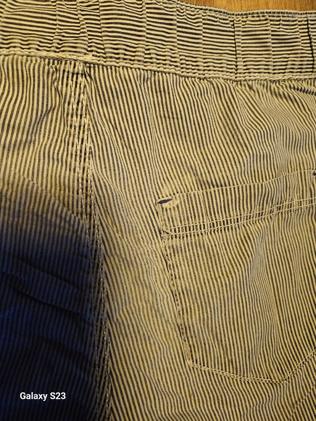 H&M Pantaloni: Kurze Hose, Gr. 104 – Usato da Spiez venduto da ann_y7bb 2