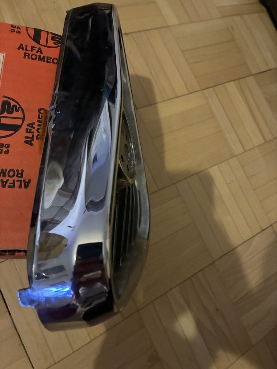 Alfa Romeo Alle Autoersatzteile: Grille de calandre Alfa Romeo Alfetta 116 phase 3 – Gebraucht aus Prilly von Flonap95 1