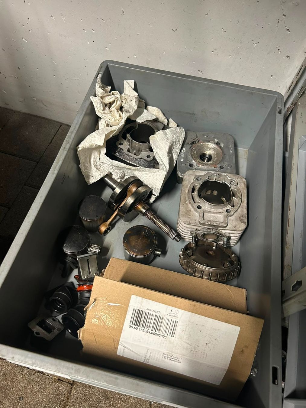 Piaggio Scooter: Piaggio Skipper 125 2 Takt, mit Extrateilen – Usato da Madetswil venduto da Luck_4_Ever 7