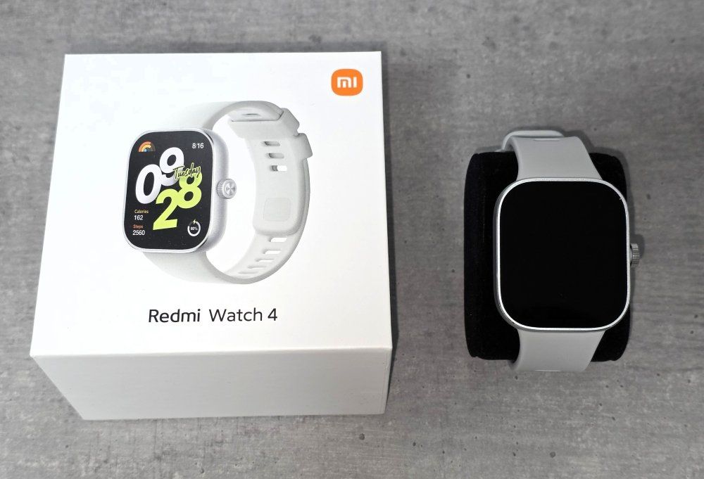 Xiaomi Smartwatch: Xiaomi Redmi Watch 4 Silver Grey – Usato da Fanas venduto da Voltrex