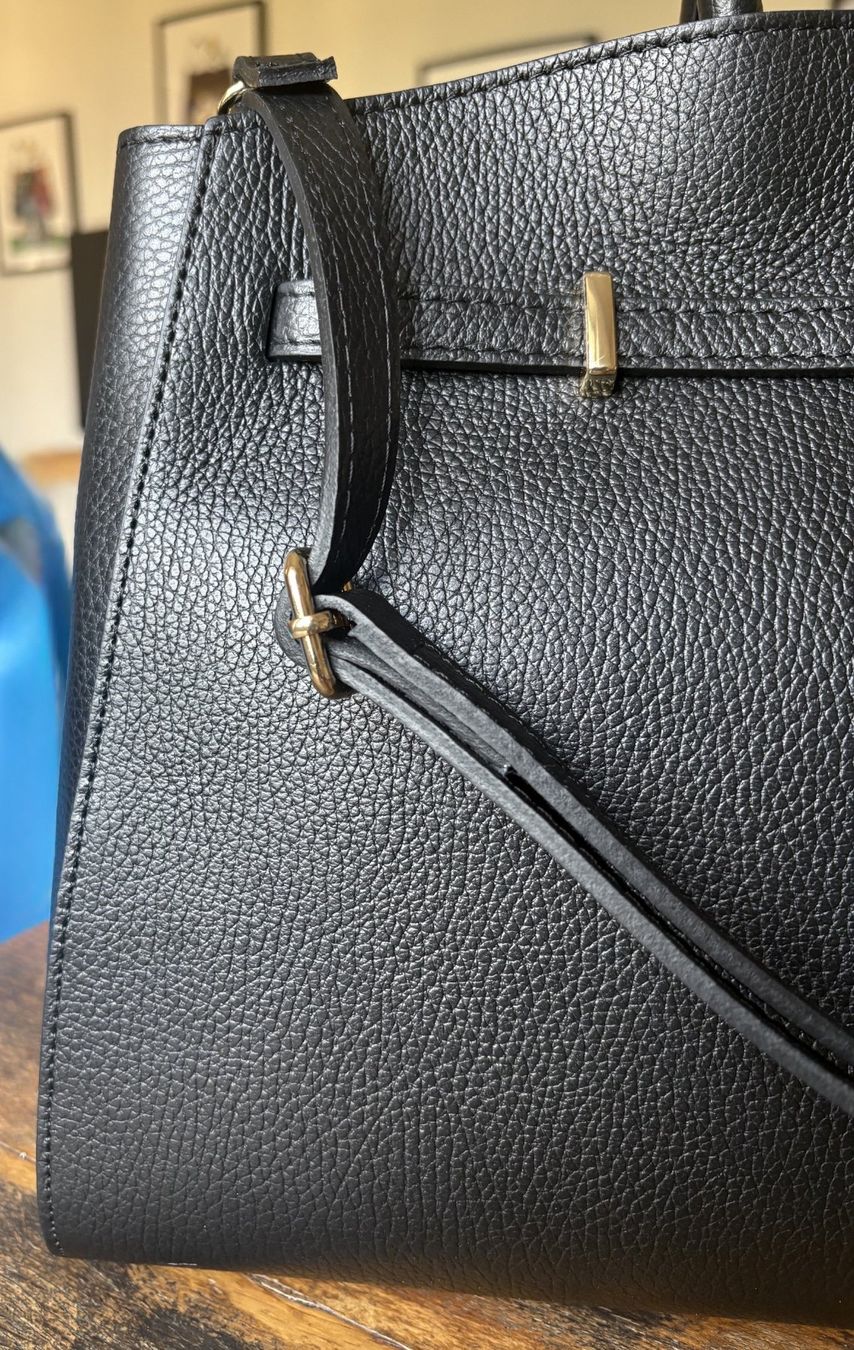 Borse da donna: BAG EN CUIR! – Nuovo e nell'imballaggio originale da Locarno venduto da NicoNion 1