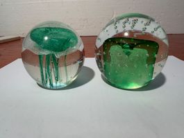 Glass paperweights set green jellyfish and bubble design