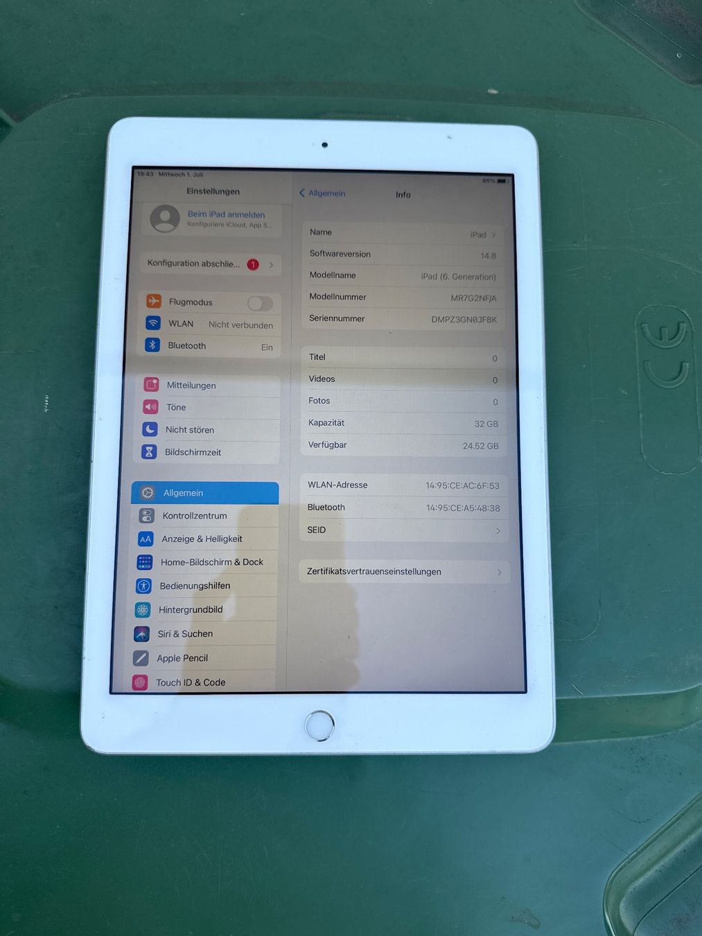 Apple Tablet PC: Ipad 6. Generation 32GB  - A1893 - Top Zustand – Usato da Olten venduto da HoYa01
