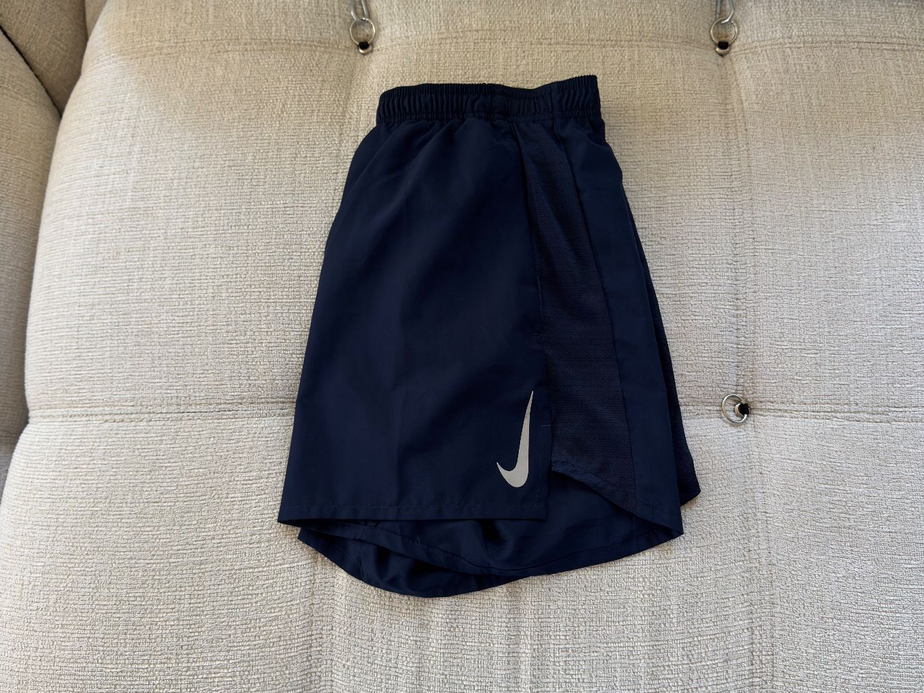 Nike Pantaloni: Nike | Shorts – Nuovo (secondo la descrizione) da Horgen venduto da onur_5
