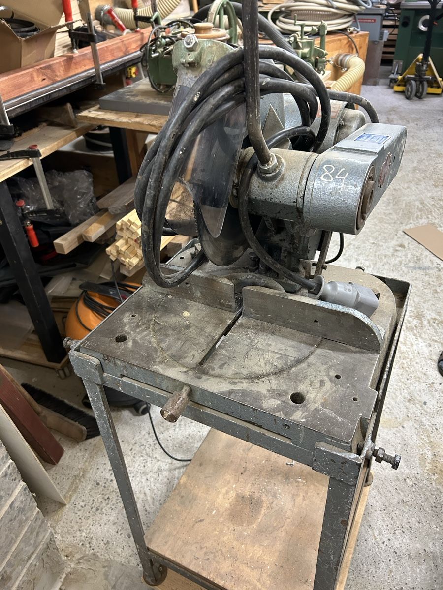 Toutes les machines: Metalkreissäge/Kappsäge – D'occasion à Derendingen par Hauderebaesseler