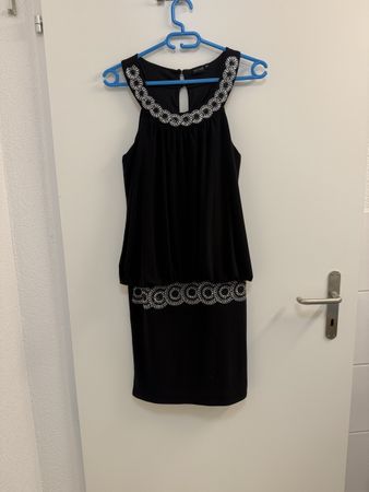 Elegantes schwarzes Kleid Gr. 38 mit Glitzersteinchen, top Z