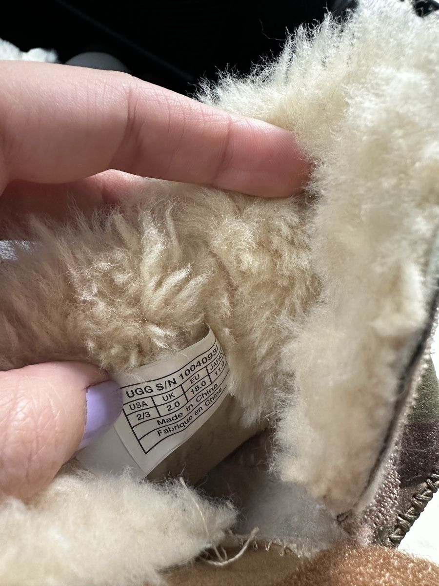 Ugg Scarpe per ragazzi: UGG Baby – Usato da Schaffhausen venduto da Nadiuna 3