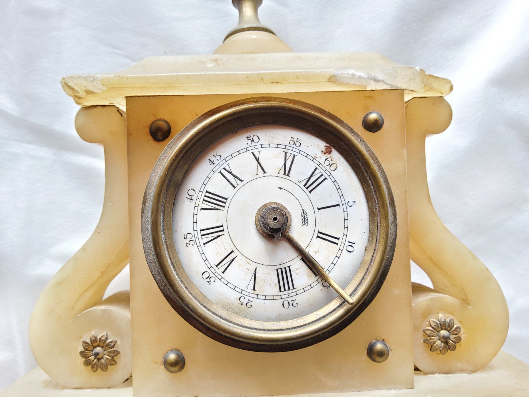 Pendules & Horloges murales: Ancienne pendule de cheminée  – Défectueux à Malleray par Broc-antique 4