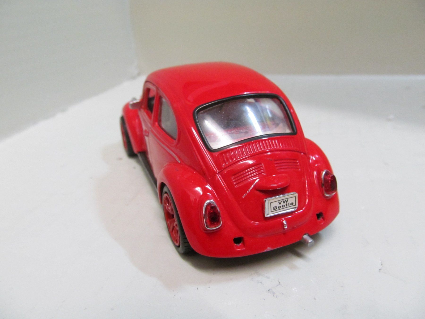 Welly Modellini d'auto: VW BEETLE  WELLY – Usato da Grueningen venduto da malamut56 1