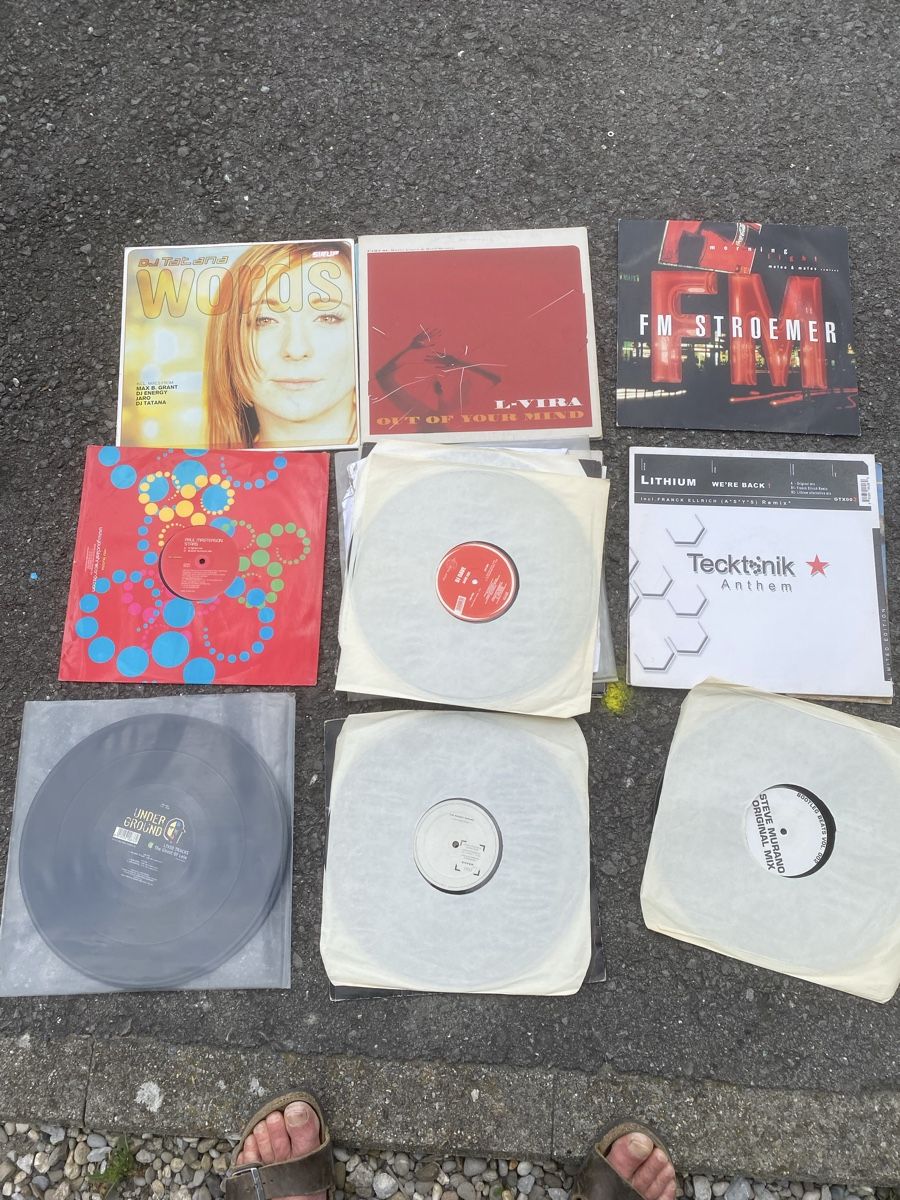 Dischi in vinile: Techno, Elektro Vinyl Sammlung 25 Stk – Usato da Kägiswil venduto da Deseppi 2