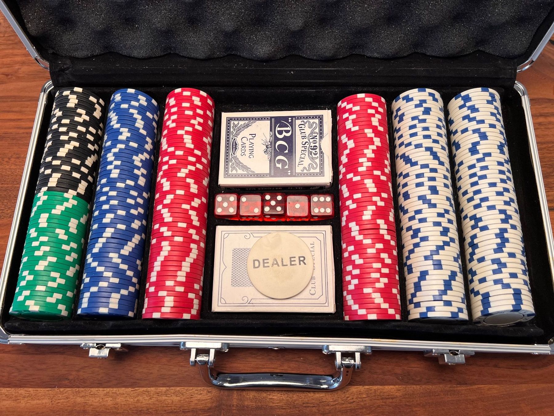 Spiele: Pokerset – Gebraucht aus Schaffhausen von Nanaimo 1