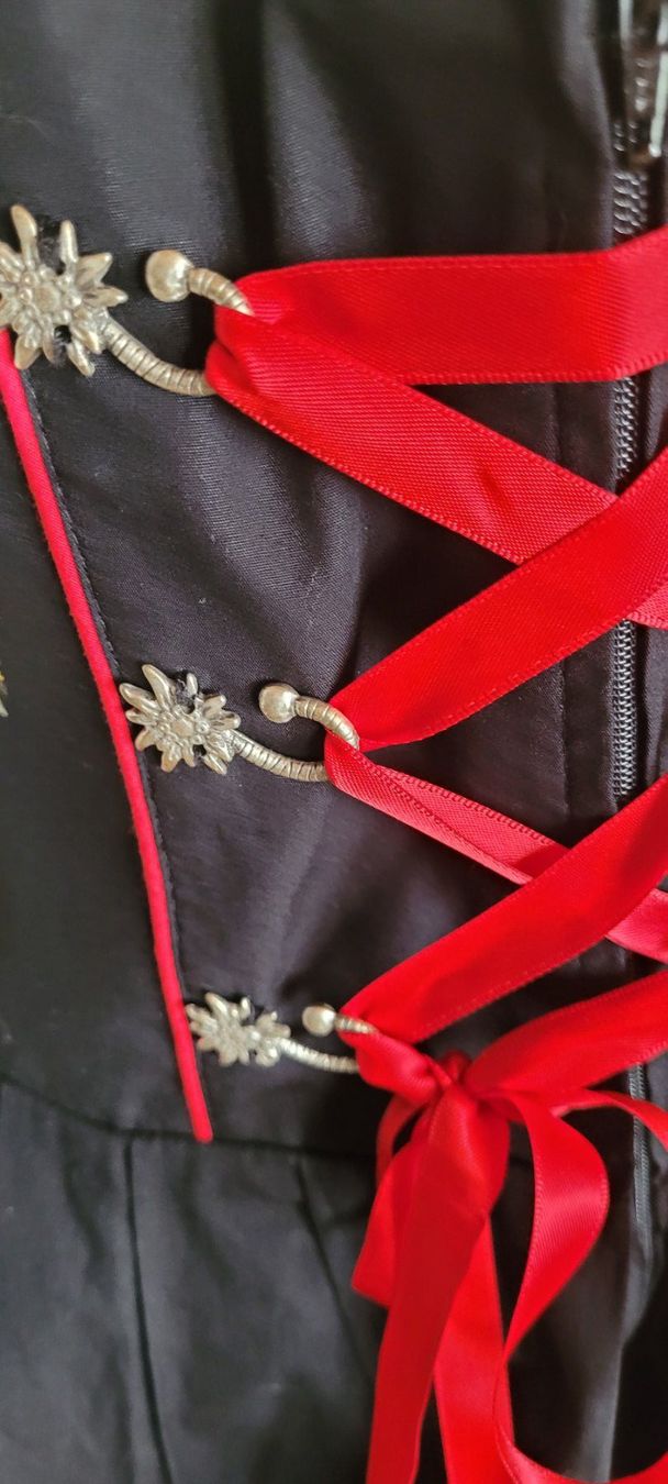 Vestiti: Dirndl von STOCKERPOINT in Gr.42 – Usato da SCHÜBELBACH venduto da CoKaHa 2