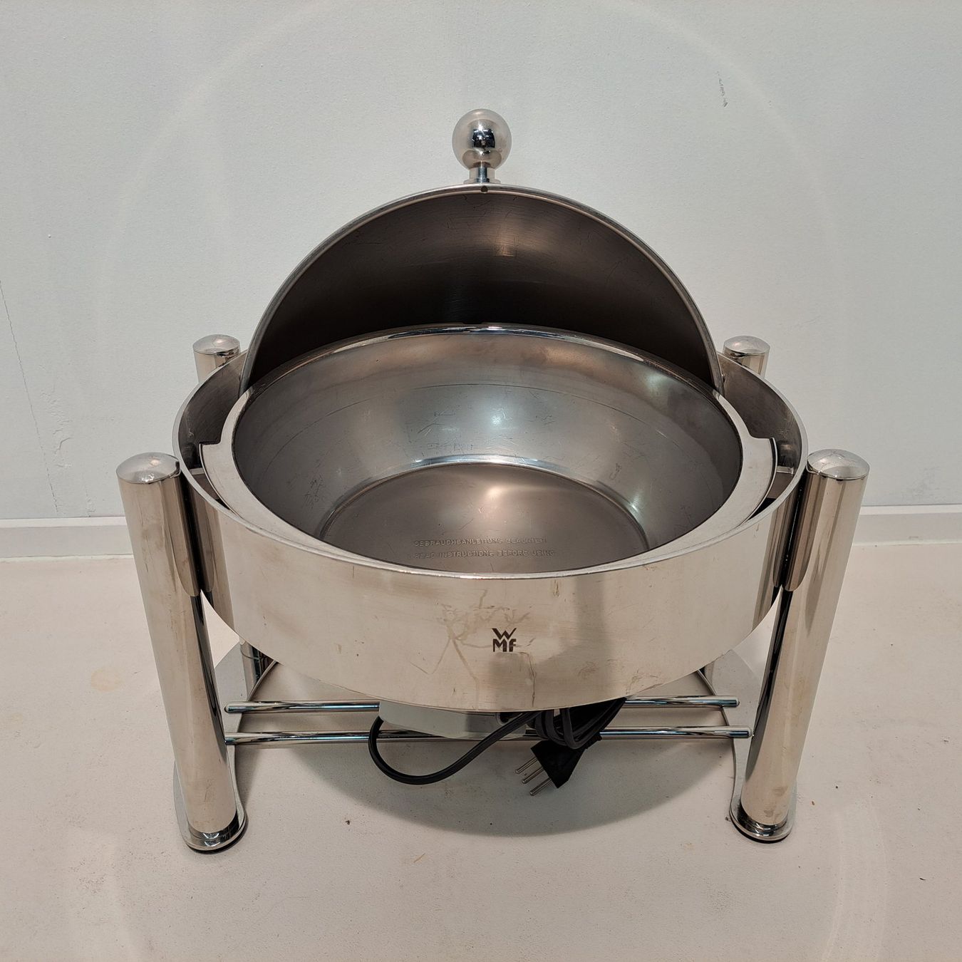 WMF Küchengeräte: Chafing Dish WMF rund, elektrisch – Gebraucht aus Wolhusen von Gastrorampe 1