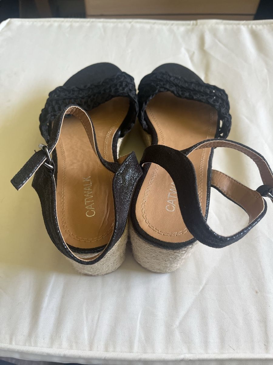Scarpe da donna: Catwalk Sandalen Schwarz Gr. 38, Neu – Nuovo e nell'imballaggio originale da Giswil venduto da Mauritius9026 3