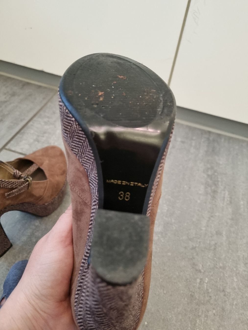 Scarpe da donna: Leder Pumps Gr.38 – Usato da thalwil venduto da Raishin720 2