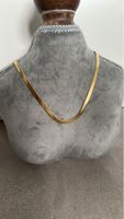 Gold-farbene Halskette flach Herringbone neu