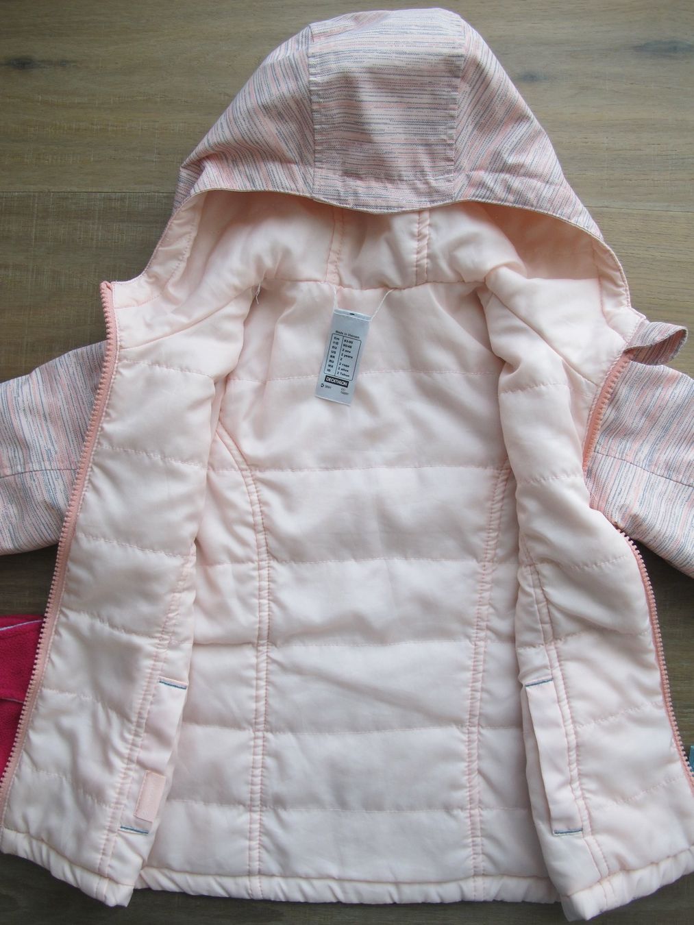 Vestes & Manteaux: Jacke Gr. 86/92 Übergangsjacke Mädchen mit Handschuhe – D'occasion à Rheinfelden par zwitschi_09 2