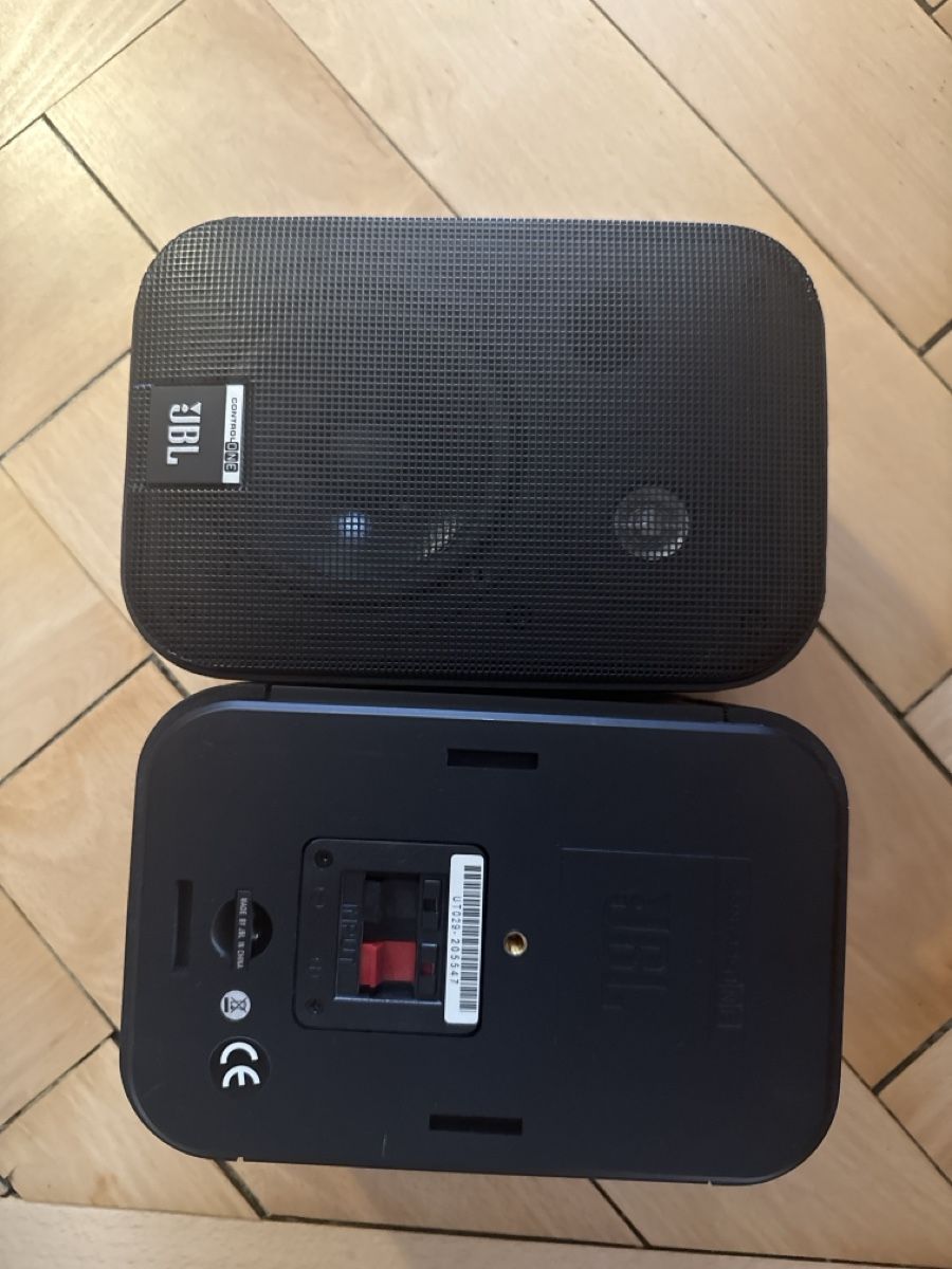 JBL Lautsprecher: JBL control one passiver lautsprecher paar – Gebraucht aus Zürich von fin_5g7p