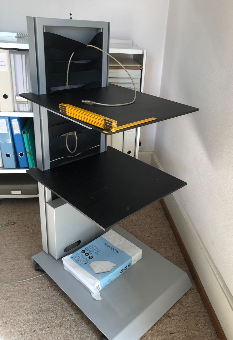 Mobili & Arredamento: Computer-Trolley – Usato da Liestal venduto da emg_qyz5