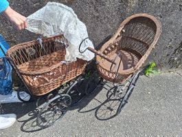 2 STK PUPPENWAGEN VINTAGE