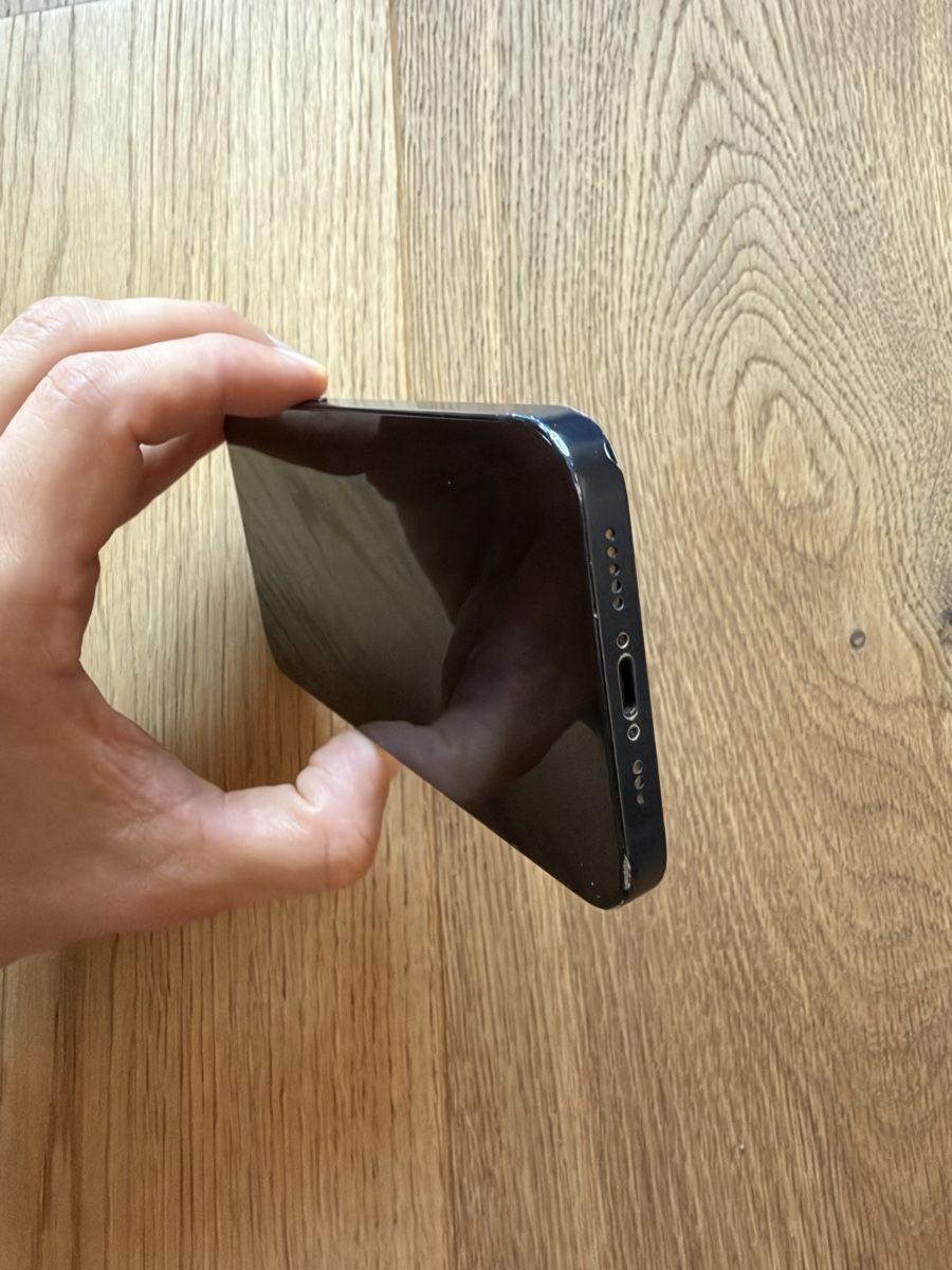 Apple Telefoni cellulari / Smartphones: Iphone 13, Midnight, 128 GB – Usato da Rümlang venduto da Snejser 4