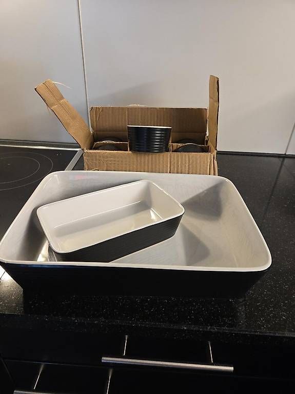 Teglie da forno: Ofenformen-Set – Usato da Wallisellen venduto da led_dk26