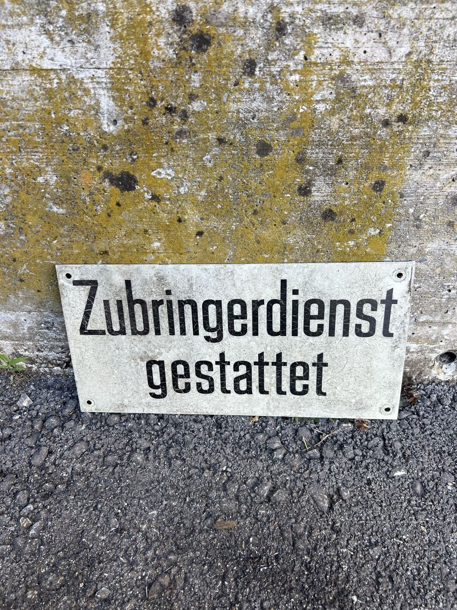 Insegne: Schweizer Verkehrsschild Zubringerdienst gestattet – Usato da Theilingen venduto da ovi123