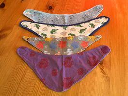 4 Baby Halstücher/Spucktücher mit Tiermotiven