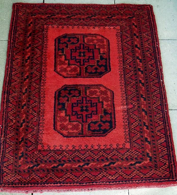 Tapis: Teppich dunkelrot, 79 x 100cm – D'occasion à Cham par Errvee