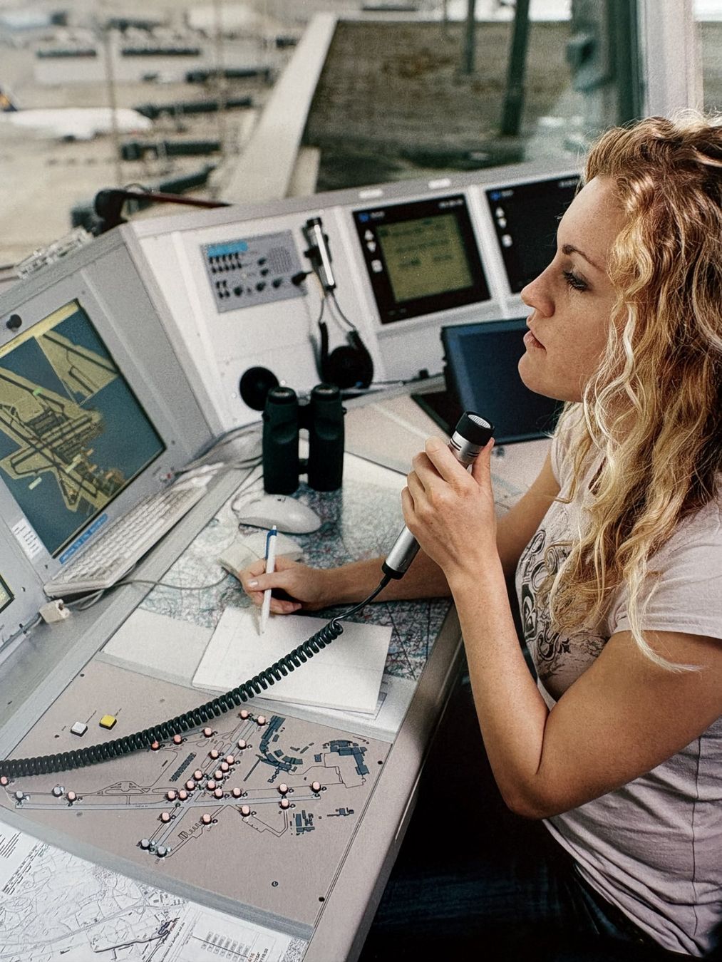 Bücher: Flughafen Zürich 1948-2008 – Gebraucht aus Volketswil von zwitsch33 1
