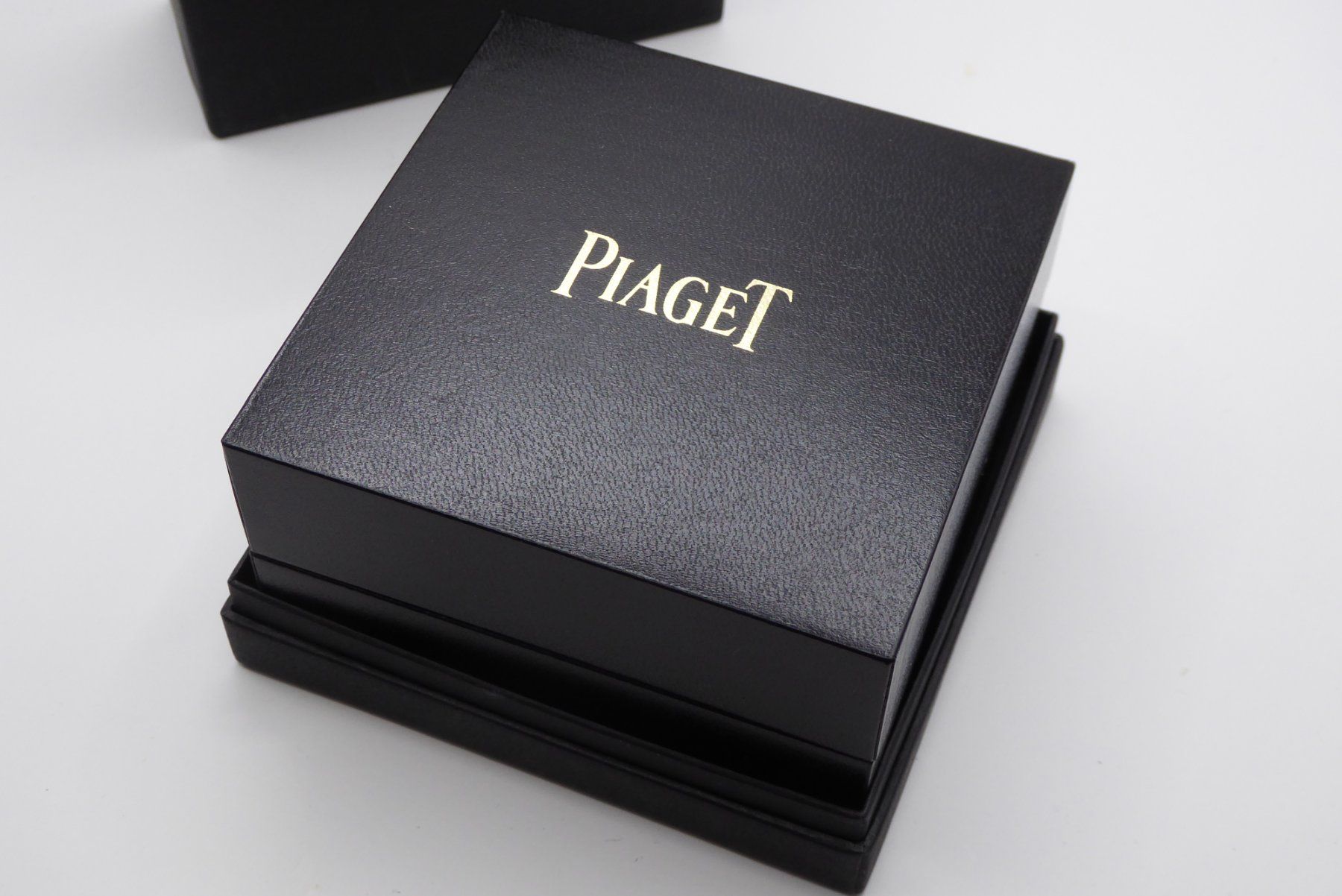 Piaget Boîtes de montres: Piaget box for Jewelry – D'occasion à Geneve par  3