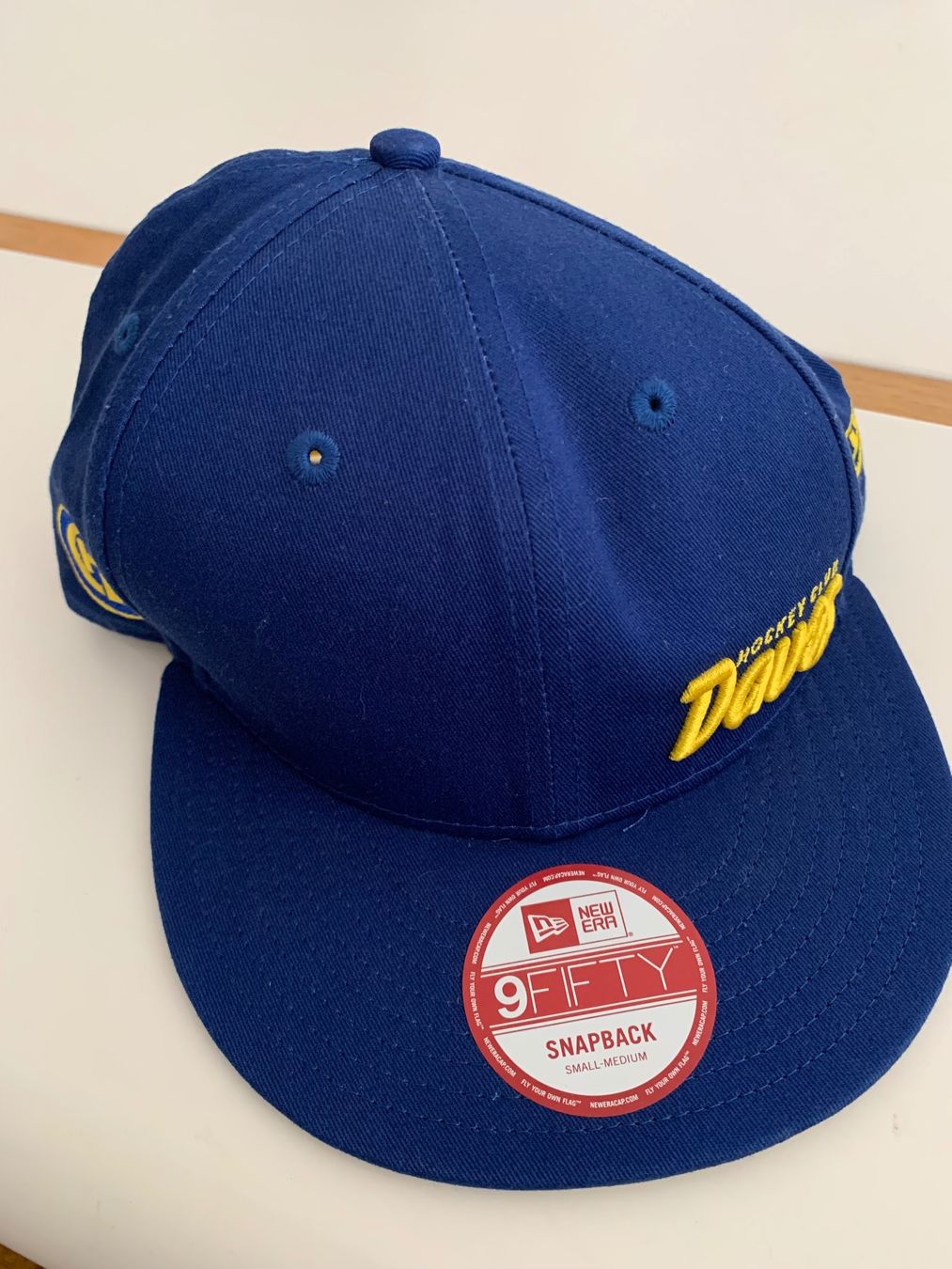 Copricapi, berretti & cappellini: HCD Davos Cap / Grösse small-Medium – Nuovo (secondo la descrizione) da Dübendorf venduto da Shreck
