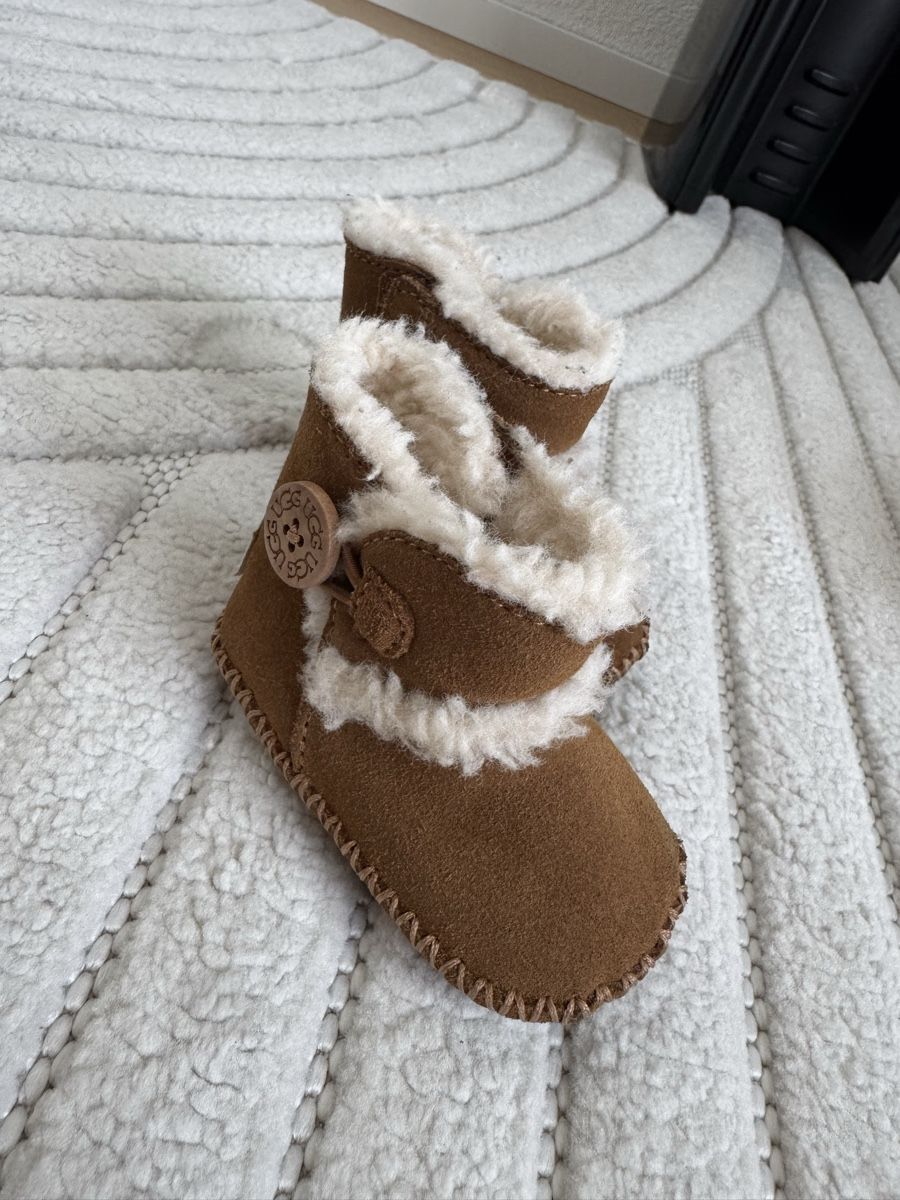 Ugg Scarpe per ragazzi: Ugg Boots Gr. 16 – Nuovo (secondo la descrizione) da Frick venduto da mih_zlp8 1